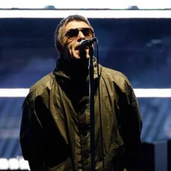 Oasis In Liam Gallagher Jacket