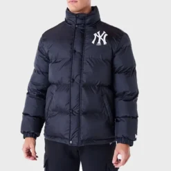 New York Yankees Nylon Puffer Jacket Black