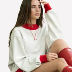 Two Tone Mockneck Sweatshirt